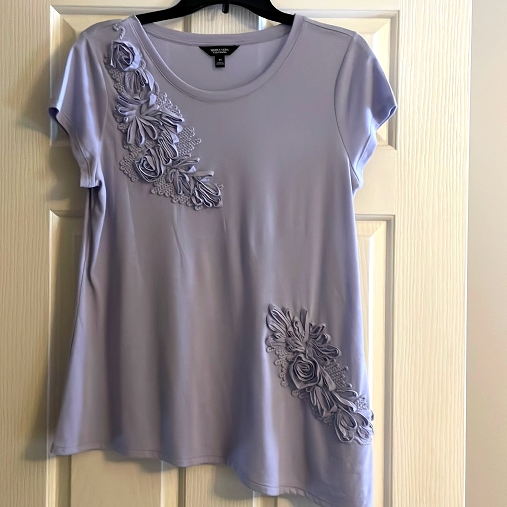 SIMPLY  VERA Lilac/Light Purple Women M in EUC